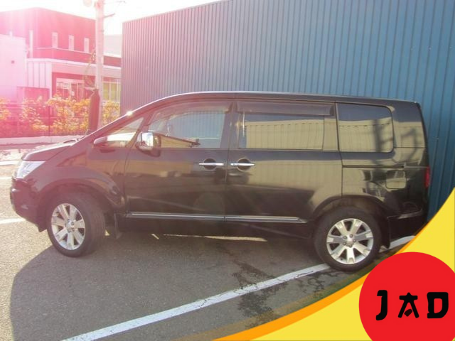 
								MITSUBISHI DELICA D:5 CHAMONIX 2017 AT 2.2L full									