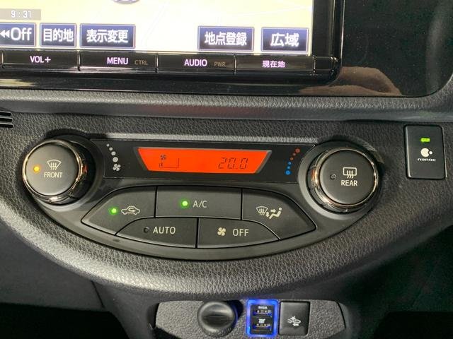 
								TOYOTA VITZ HYBRID U full									