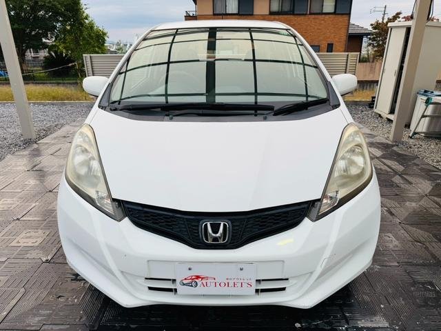 
								HONDA FIT G full									