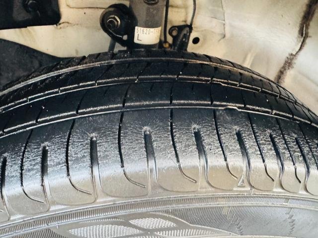
								HONDA FIT G full									