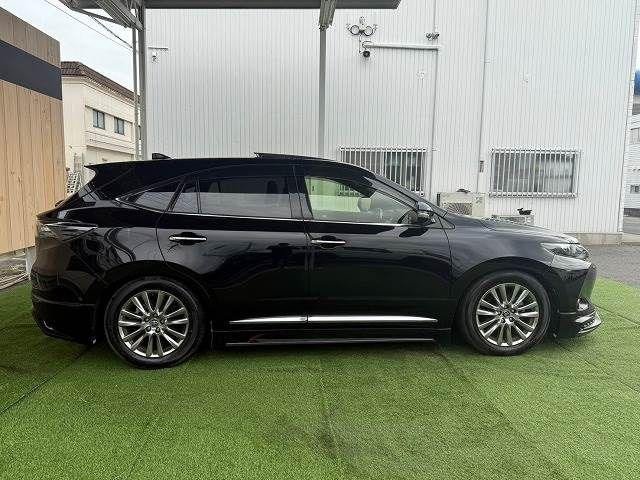 
								TOYOTA HARRIER full									
