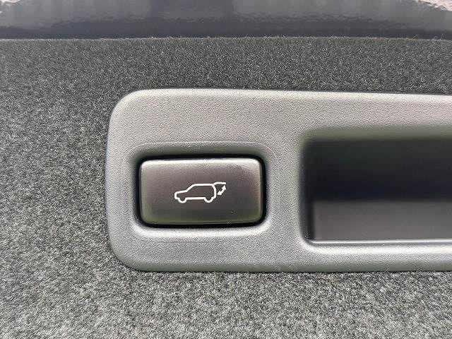 
								TOYOTA HARRIER full									