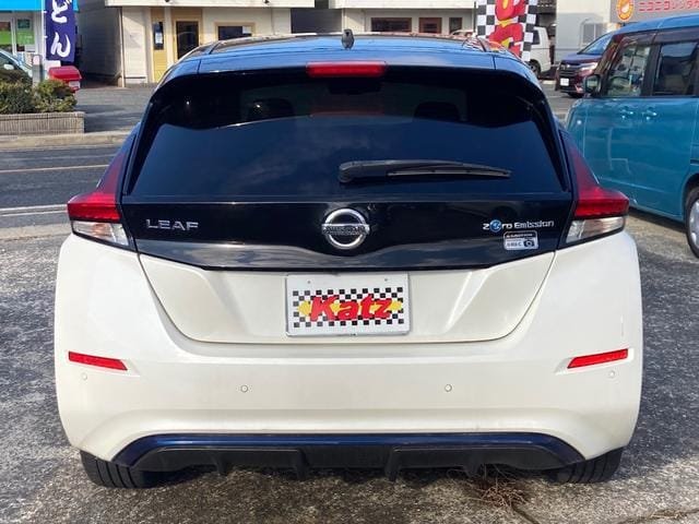 
								NISSAN LEAF 2018/6 G full									