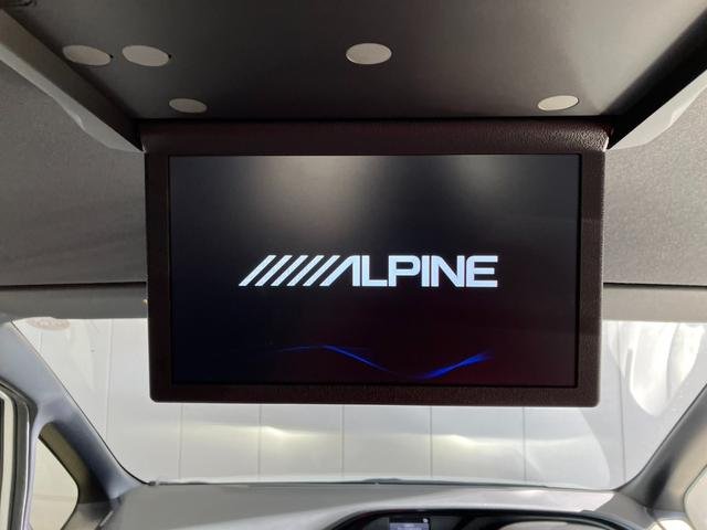 
								TOYOTA NOAH full									