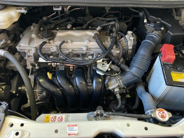 
								TOYOTA NOAH full									