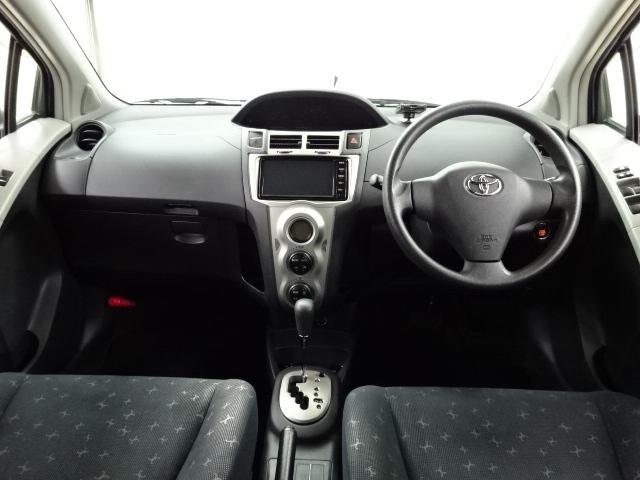 
								TOYOTA VITZ U full									