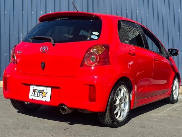 
								TOYOTA VITZ RS full									