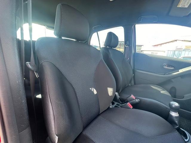 
								TOYOTA VITZ RS full									