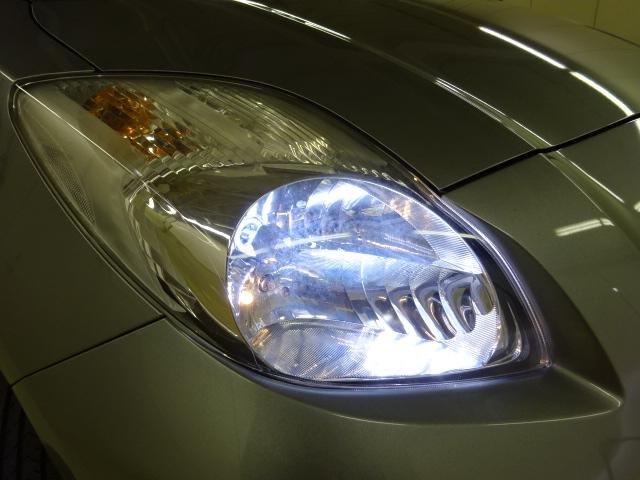 
								TOYOTA VITZ U full									