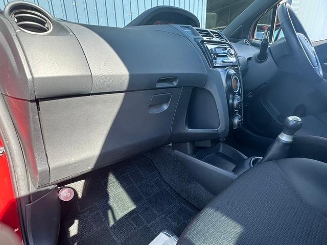 
								TOYOTA VITZ RS full									