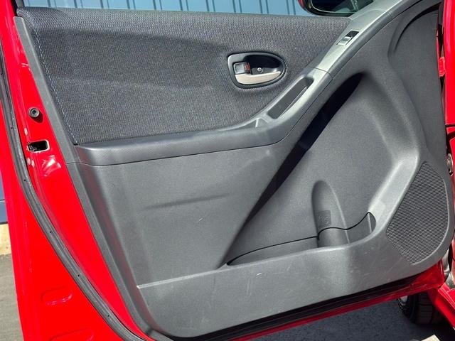 
								TOYOTA VITZ RS full									