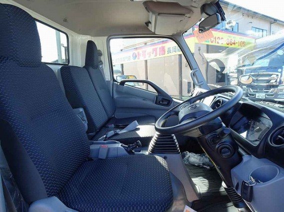 
								TOYOTA DYNA TRUCK full									