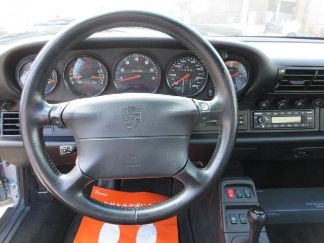 
								PORSCHE 911 full									