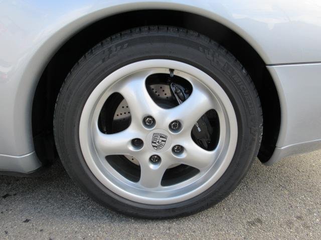 
								PORSCHE 911 full									