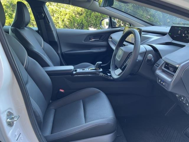 
								TOYOTA PRIUS full									