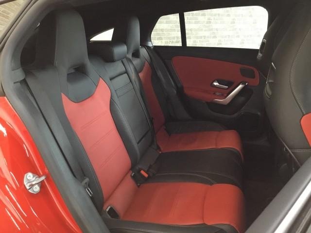 
								MERCEDES-BENZ CLA full									