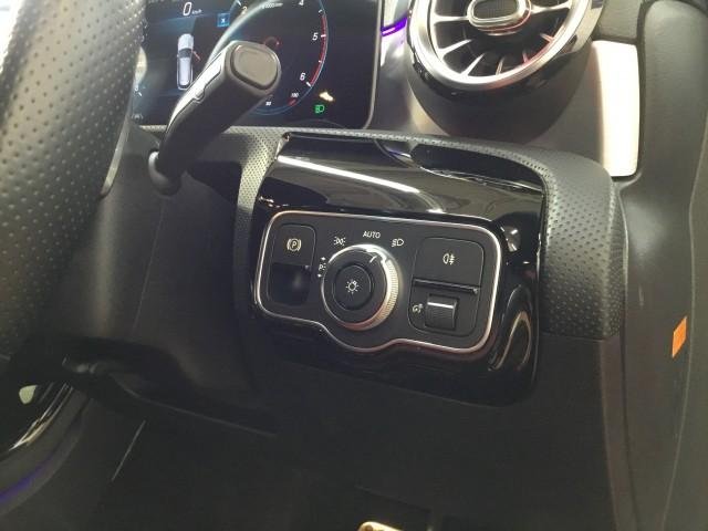 
								MERCEDES-BENZ CLA full									