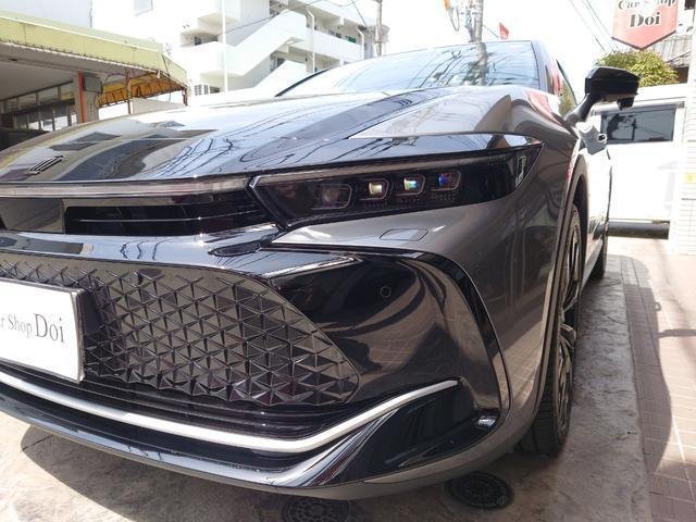 
								TOYOTA CROWN CROSSOVER full									