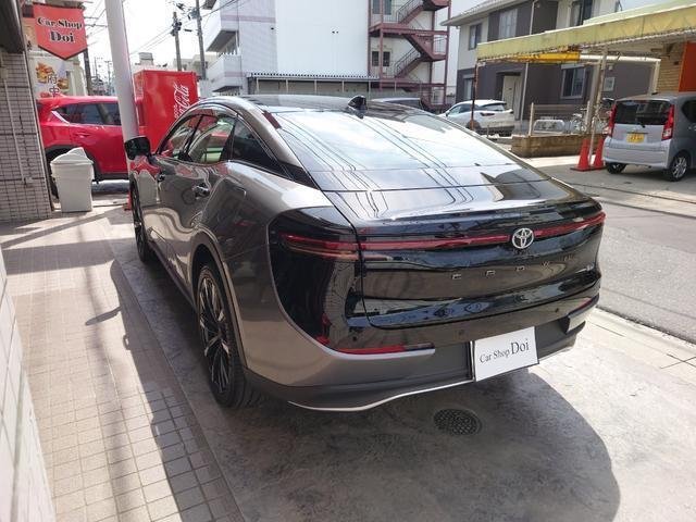 
								TOYOTA CROWN CROSSOVER full									