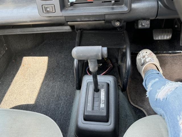
								NISSAN full									