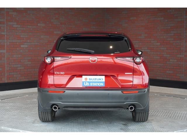 
								MAZDA CX-30 full									