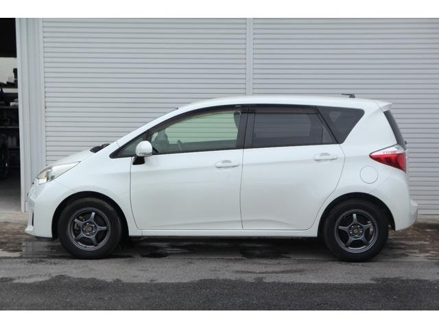 
								TOYOTA RACTIS full									