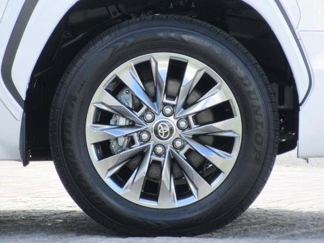 
								TOYOTA LAND CRUISER full									