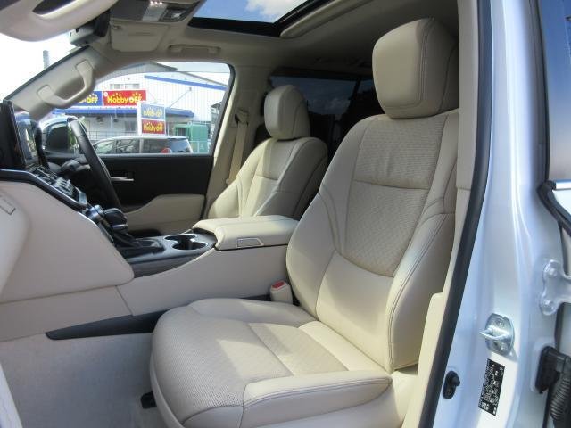
								TOYOTA LAND CRUISER full									