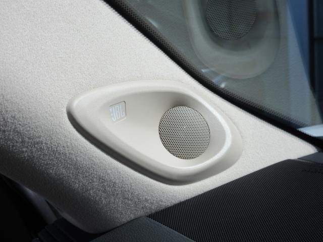 
								TOYOTA LAND CRUISER full									