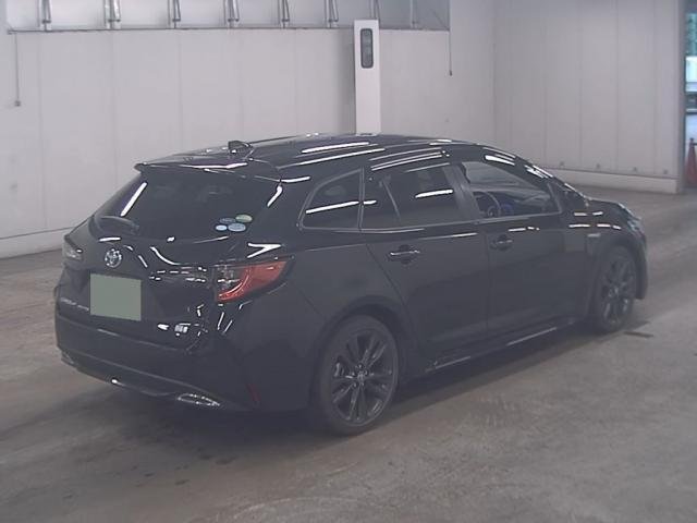 
								TOYOTA COROLLA TOURING full									