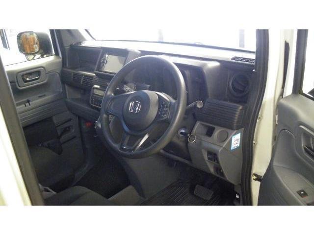 
								HONDA N-VAN full									