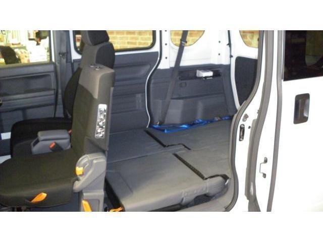 
								HONDA N-VAN full									