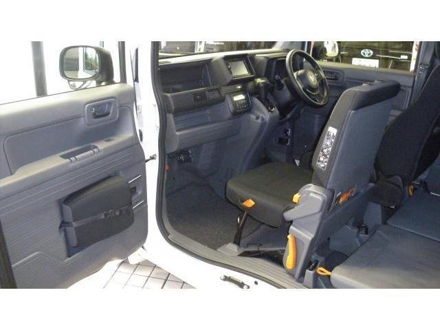 
								HONDA N-VAN full									