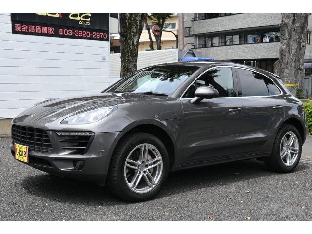 
								PORSCHE MACAN full									
