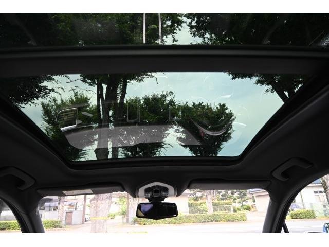 
								PORSCHE MACAN full									