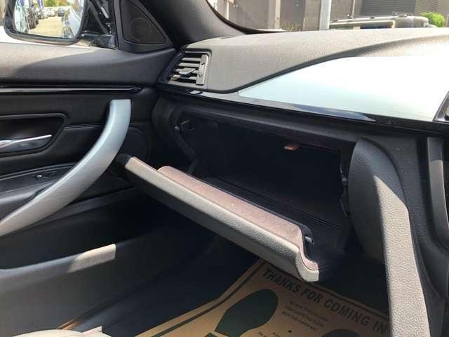 
								BMW 4 SERIES full									