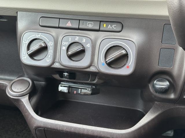 
								TOYOTA PASSO full									