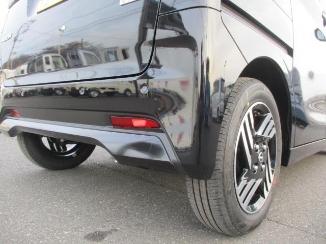 
								NISSAN ROOX full									