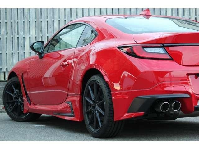 
								TOYOTA GR86 full									