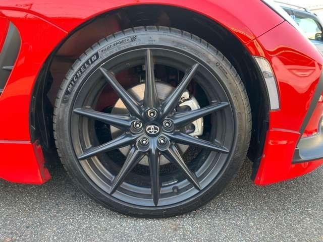 
								TOYOTA GR86 full									