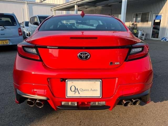 
								TOYOTA GR86 full									