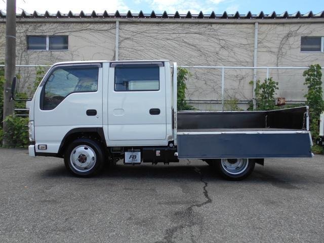 
								ISUZU ELF TRUCK full									