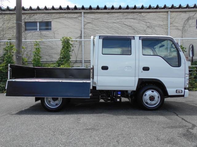 
								ISUZU ELF TRUCK full									
