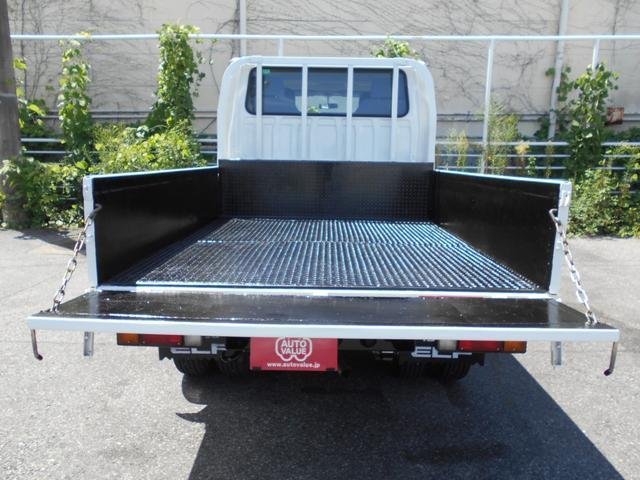 
								ISUZU ELF TRUCK full									