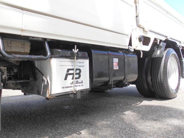 
								ISUZU ELF TRUCK full									