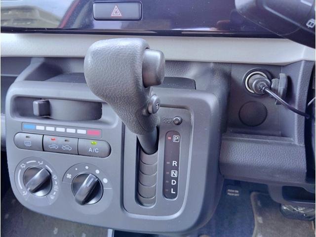 
								NISSAN MOCO full									