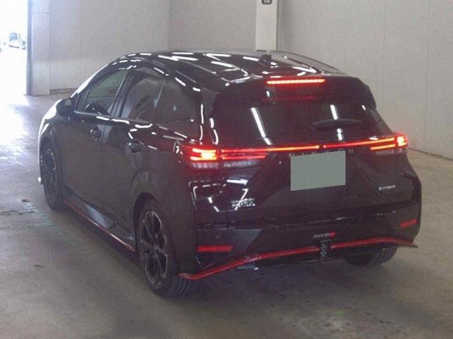 
								NISSAN AURA full									