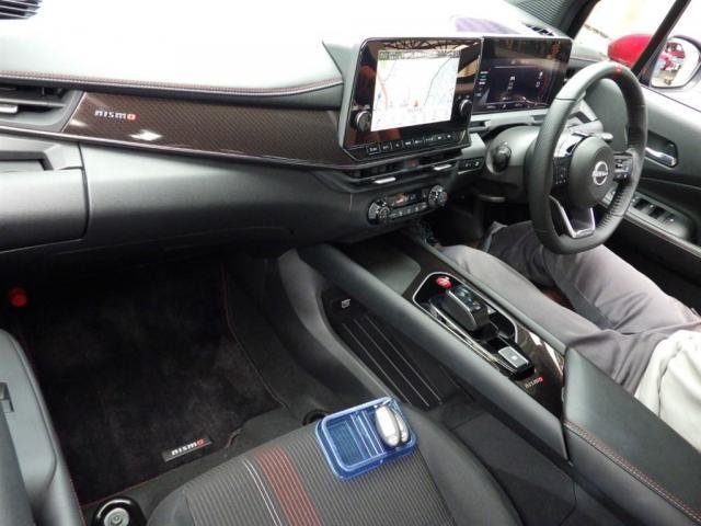
								NISSAN AURA full									