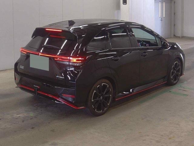 
								NISSAN AURA full									