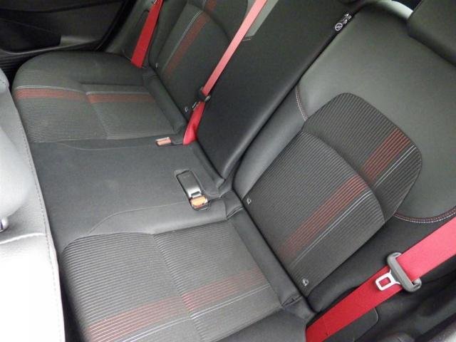 
								NISSAN AURA full									